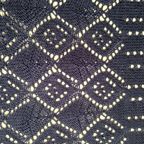 "Mingle" Cropped Sweater - Picture 3 of 5